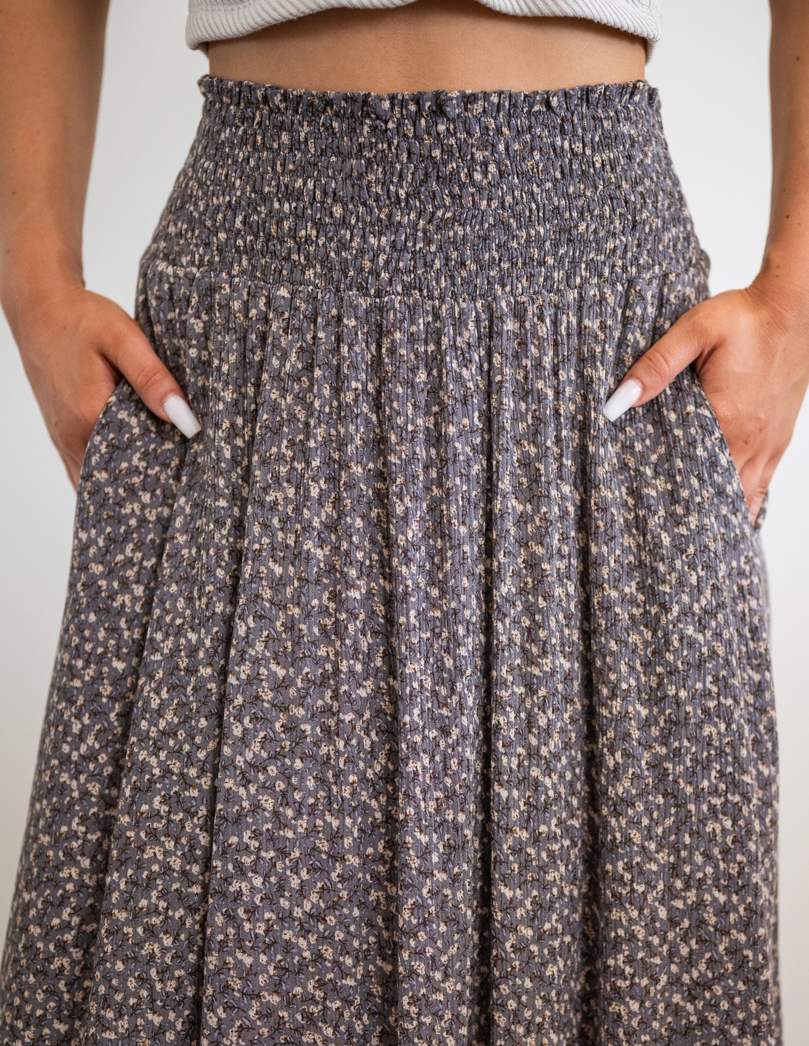Mia Midi Skirt - Image 5