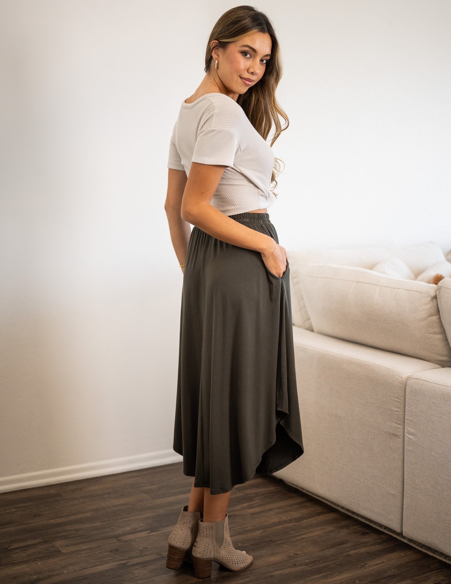 Nia Midi Skirt - Image 4