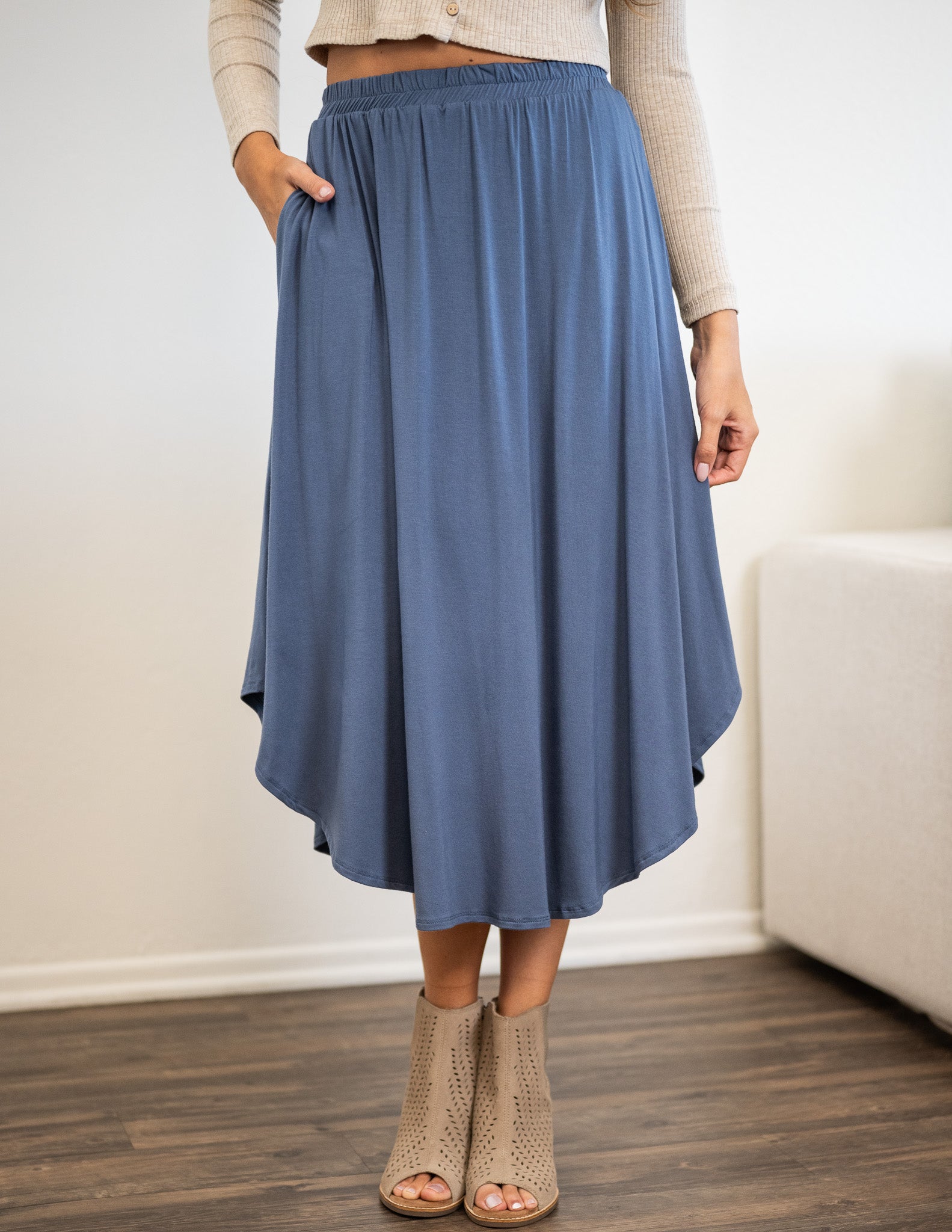 Nia Midi Skirt